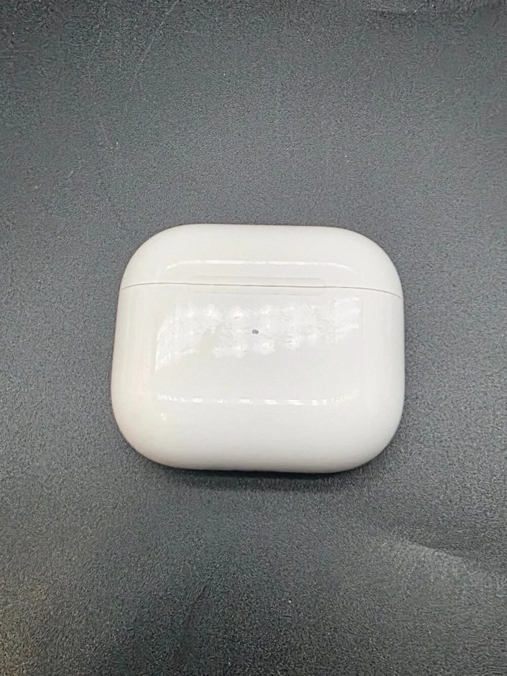 Apple AirPods 3rd Gen Charging Case A2566 – OEM Genuine MagSafe Replacement Test